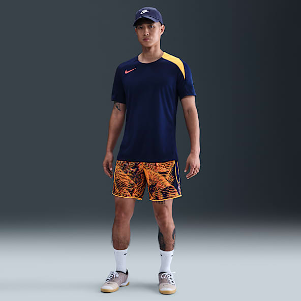 Nike DRI-FIT ハーフパンツ M 黒/黄　七部パンツ　浦和レッズ支給品 Nike DRI-FIT ハーフパンツ M 黒/黄 七部パンツ 浦和レッズ支給